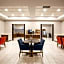 Holiday Inn Express Hotel & Suites Atlanta Southwest-Fairburn