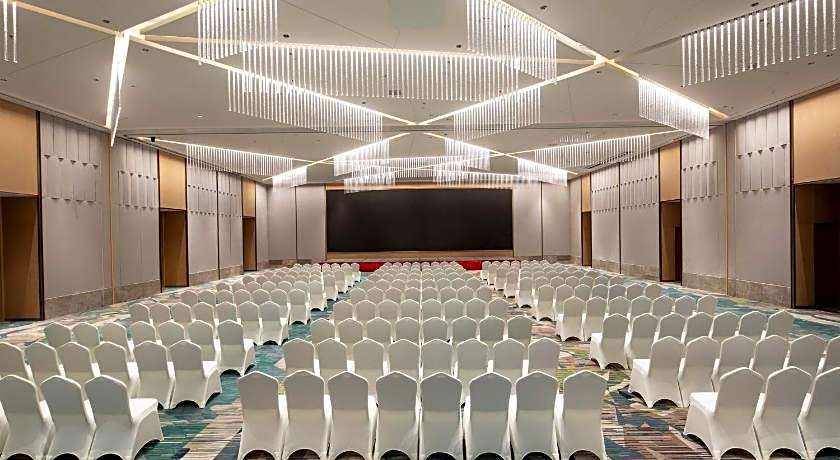 Holiday Inn Wuxi Central Station By IHG