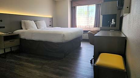 King Bed Non Smoking