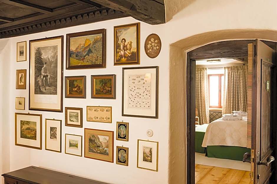 Schloss Prielau Hotel & Restaurants