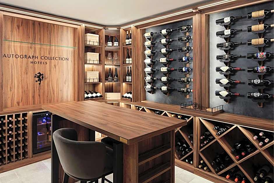 The Isolano, Cres, Autograph Collection