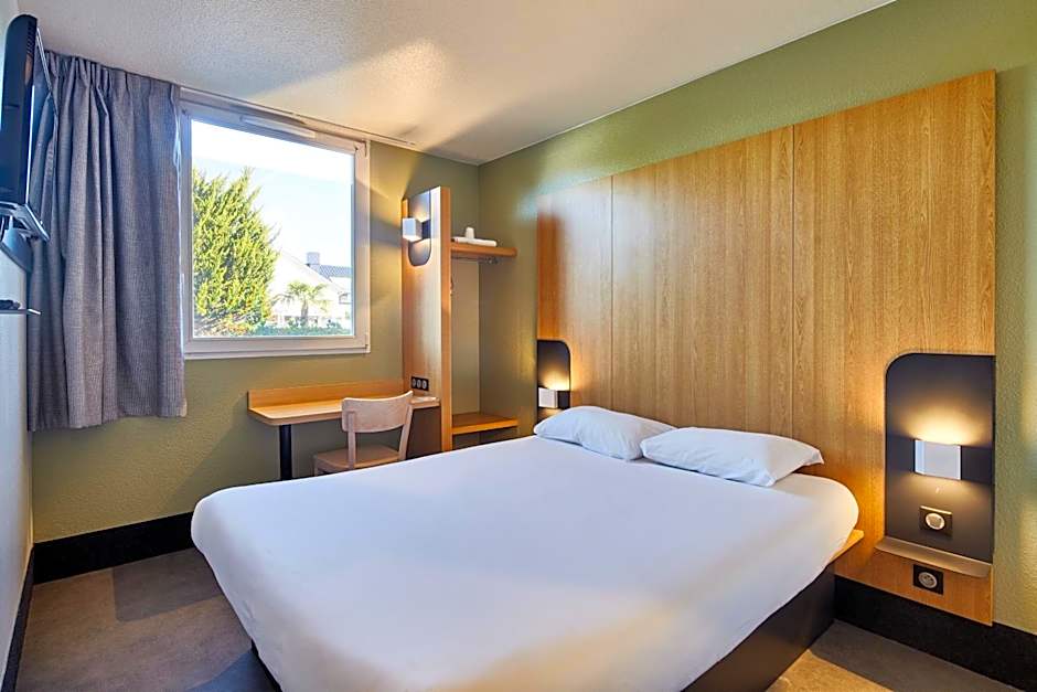 B&B HOTEL Evry Lisses 2