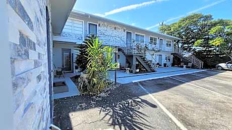 BEACHWAY INN