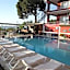 Tunc Hotel