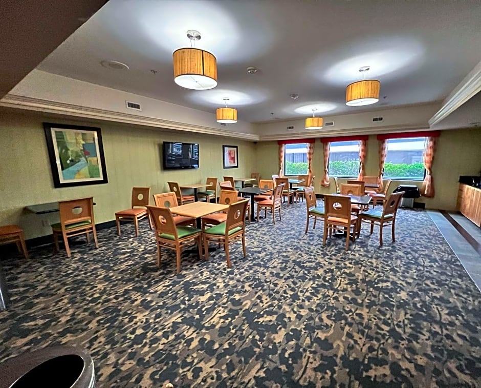 Best Western Plus Glen Allen Inn