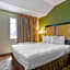 Extended Stay America Select Suites - Providence - Airport