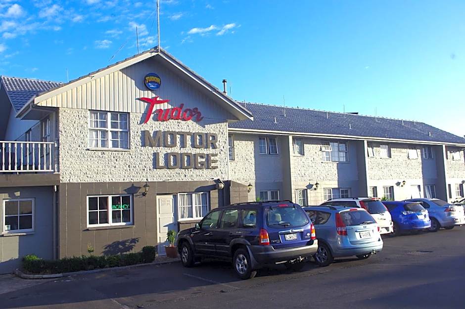 Tudor Motor Lodge