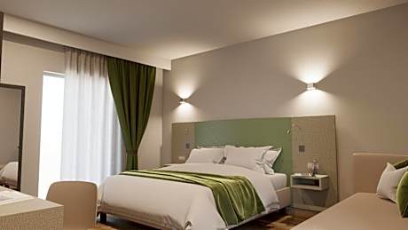 Large Double or Twin Room