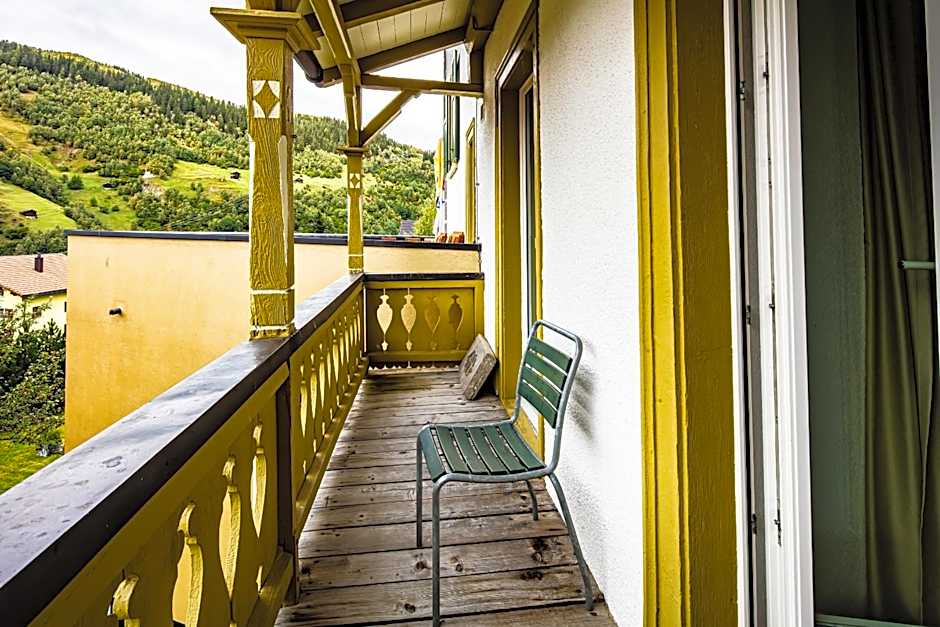 Hotel Vallatscha