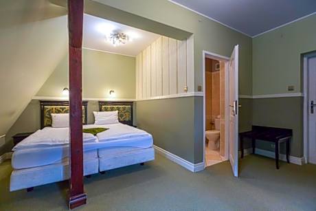 Budget Single Room