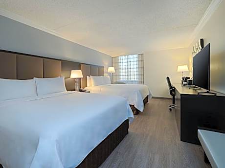 Premium Queen Room with Two Queen beds - Club Floor