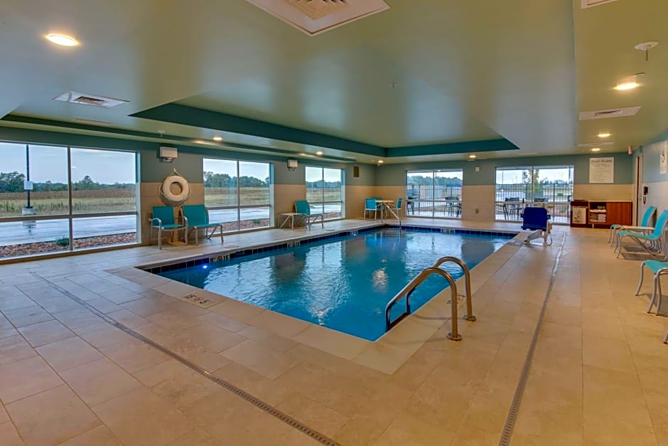 Holiday Inn Express & Suites Union City By IHG