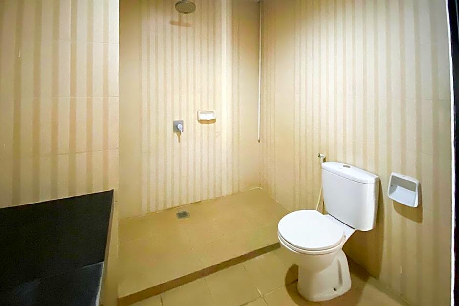 Urbanview Hotel Asyra Makassar