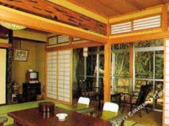 Japanese Inn Iwaso