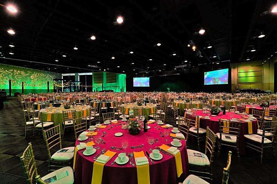 Even Tinley Park Hotel and Convention Center By IHG