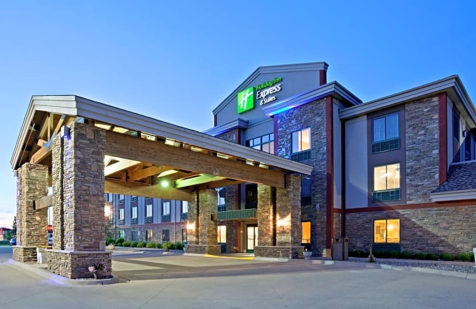 Holiday Inn Express Hotel & Suites Brainerd-Baxter By IHG