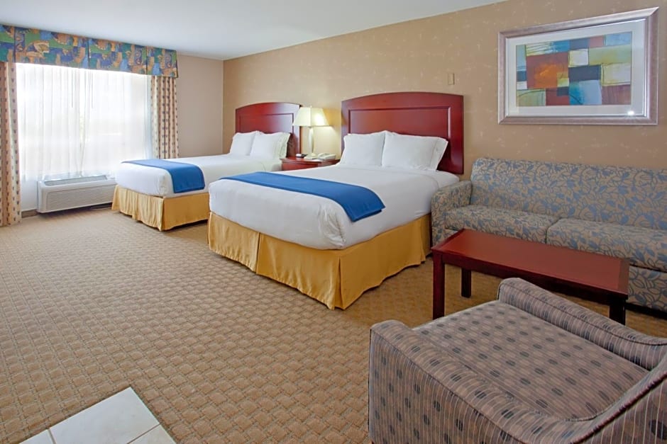 Holiday Inn Express Hotel & Suites College Station