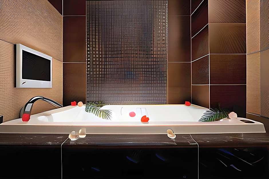 Hotel and Spa Lotus Modern (Adult Only)