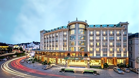 The Western Hill Hotel