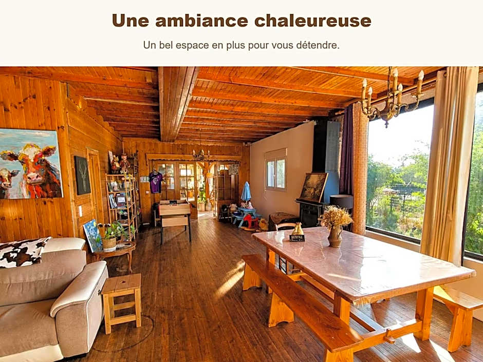 Chambres d'Hôtes avec cuisine au lac de la Raviège - Les Tables Aux Vaches