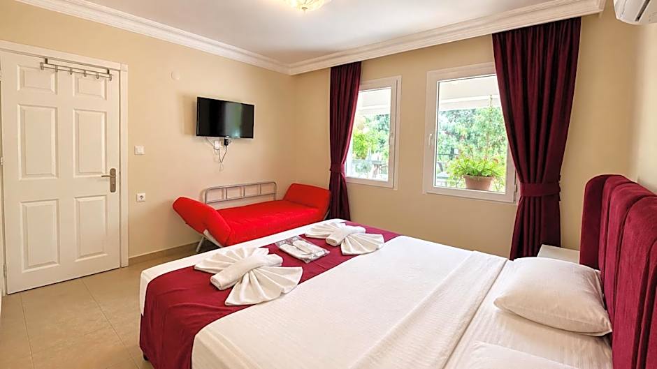 Bucak Apart Hotel Göcek ''Beach 1 km''