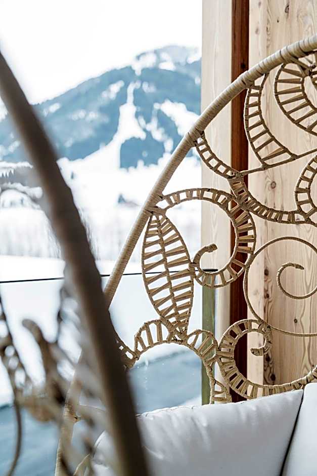 MONS suites wine passion