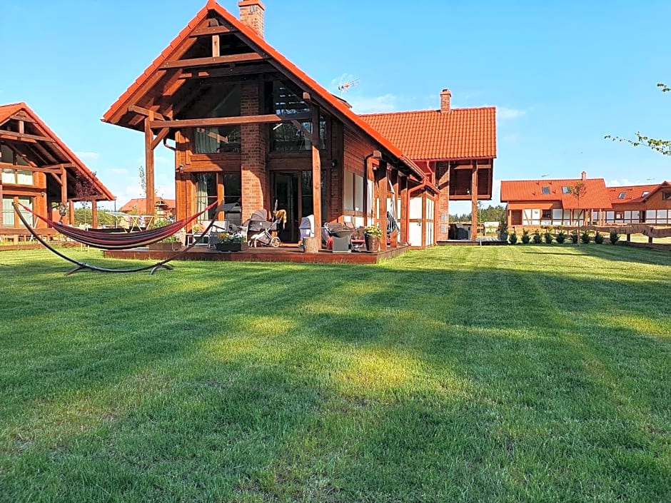 Domek z basenem nad jeziorem Gwiazdy, Ostoja Bukowo, Kaszuby