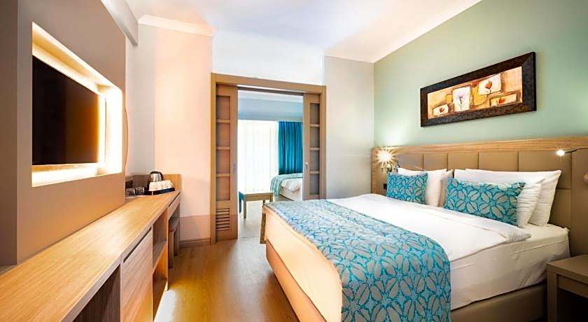 Aqua Fantasy Aquapark Hotel & Spa - Ultra All Inclusive