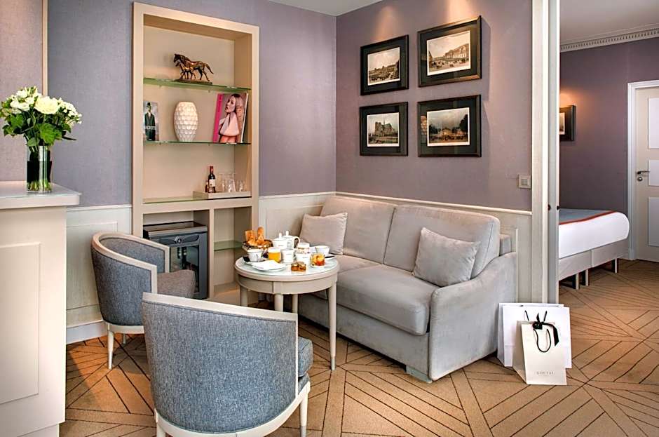 Rochester Champs-Elysees Hotel