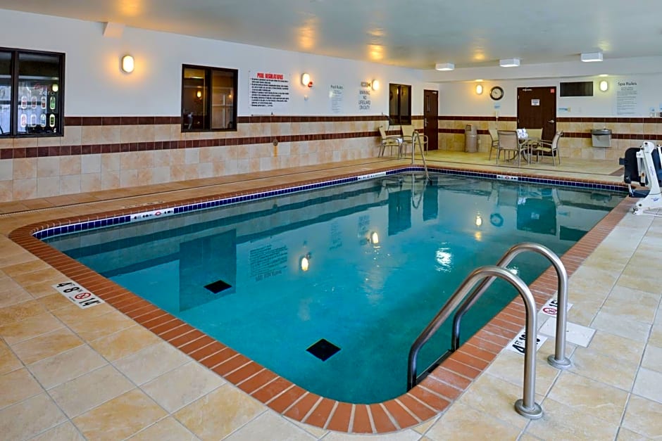 Holiday Inn Express Hotel & Suites Cherry Hills, an IHG Hotel