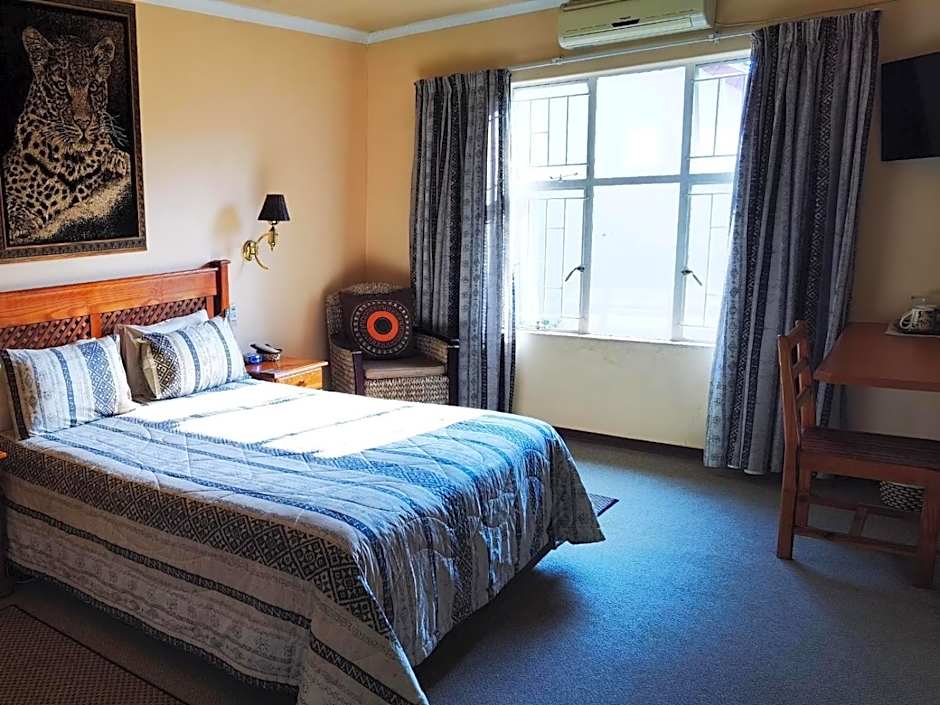 Ipe Tombe Guest Lodge - Midrand