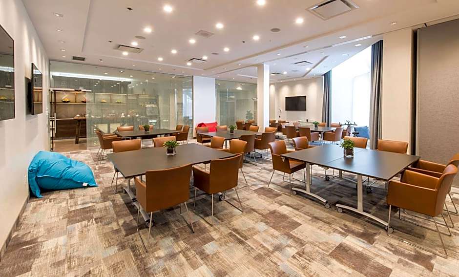 Hilton Montreal Laval