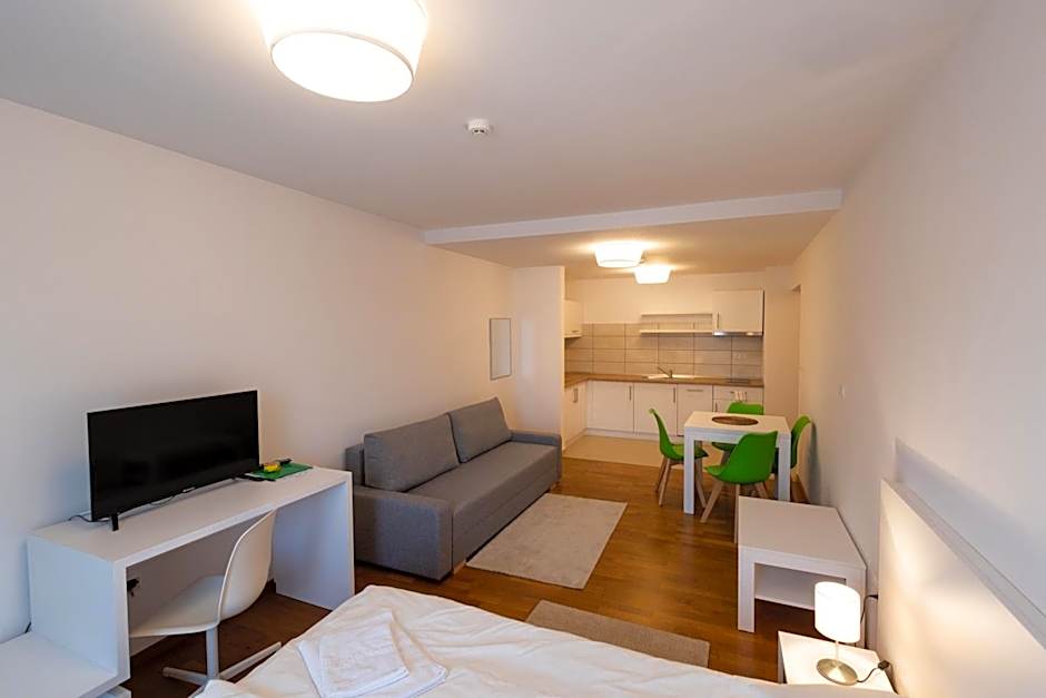 MERKUR APARTMENTS - SELF CHECK-in