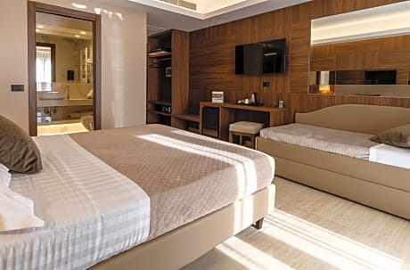 Superior Triple Room