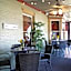 Altland House Inn & Suites