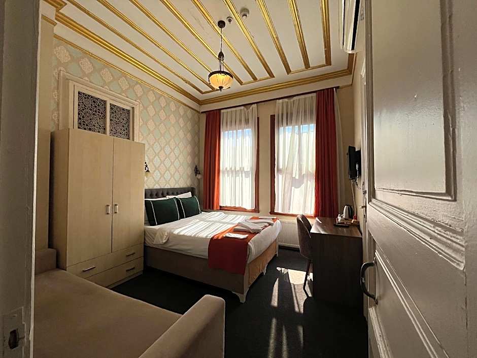 Photo 1 of 18 of Triple Room