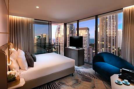 Executive King Panoramic - Includes Executive Lounge Access