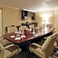 Holiday Inn & Suites San Mateo - SFO By IHG