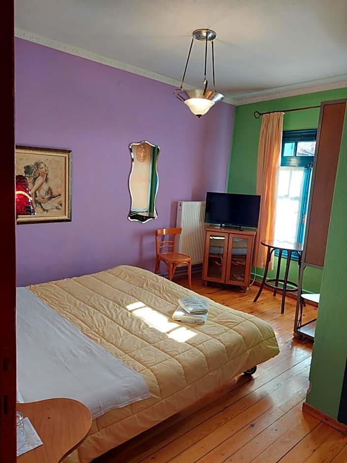 House Mitsiou Traditional Inn