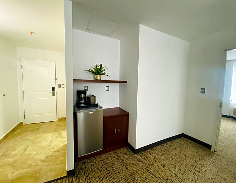 La Quinta by Wyndham Reynosa