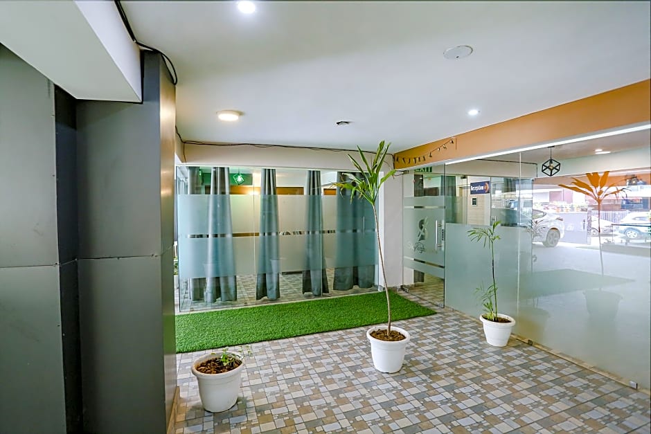 Skylight Inn by FabHotel – Gurgaon, NY
