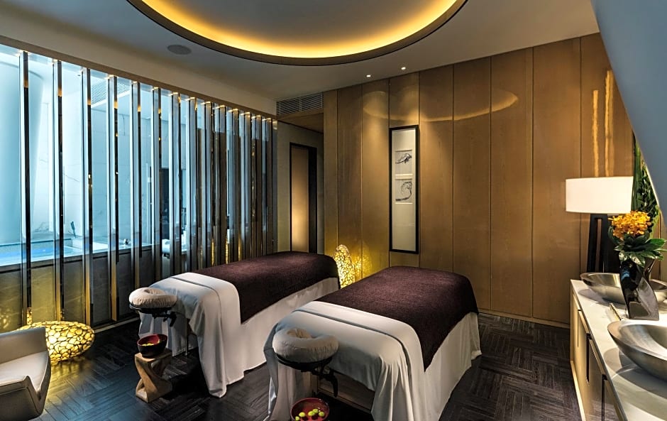 Four Seasons Hotel Guangzhou