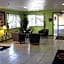 Super 8 by Wyndham Sacramento