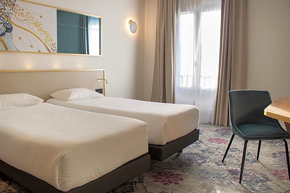 Brit Hotel Cahors - Le Valentr