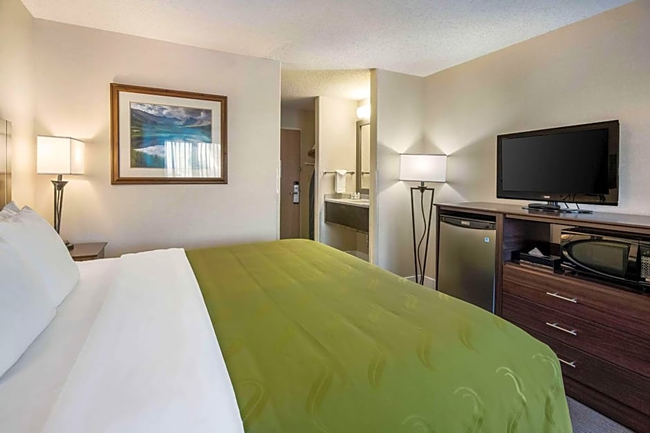 Quality Inn & Suites West