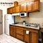Texas Bungalows Hotel & Hotel Que at Lakeline Austin Cedar Park