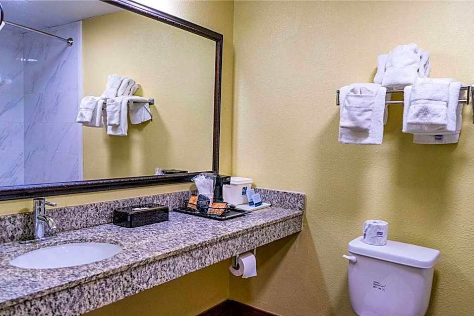 Quality Inn Whiteville