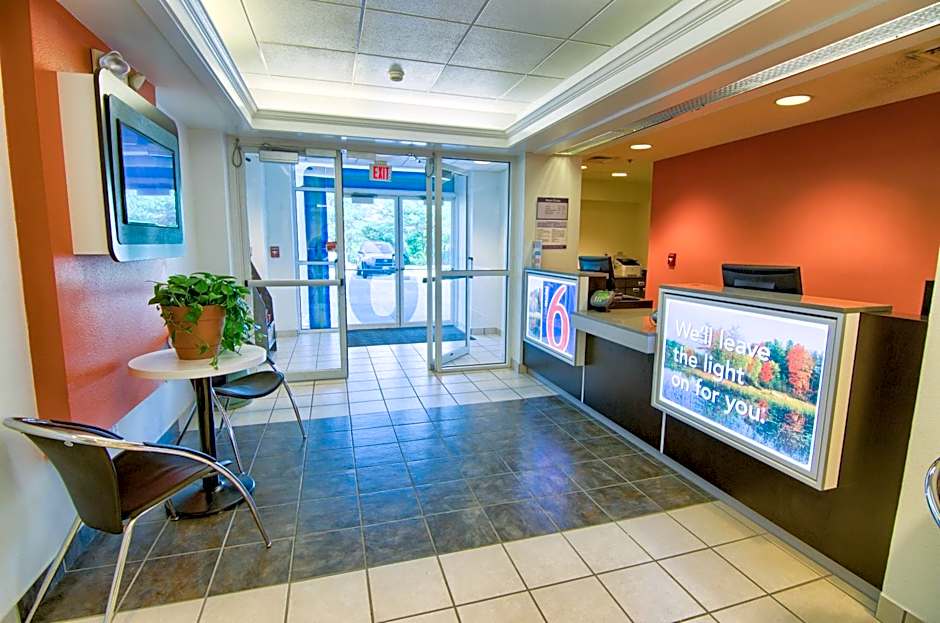 Motel 6-Portsmouth, NH