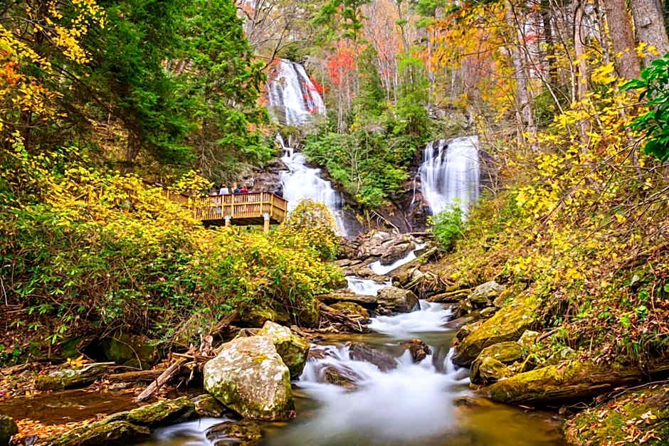 Nacoochee Valley Rentals