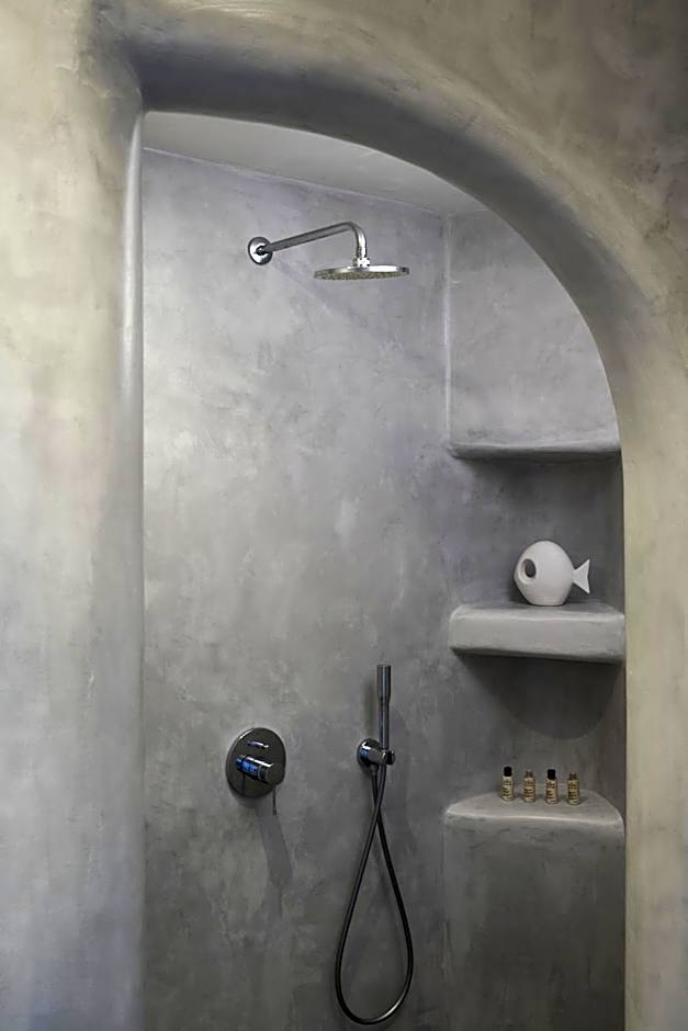 Apanemo Hotel & Suites